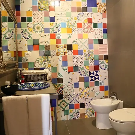 Hotel Palazzo Luciani 2*
