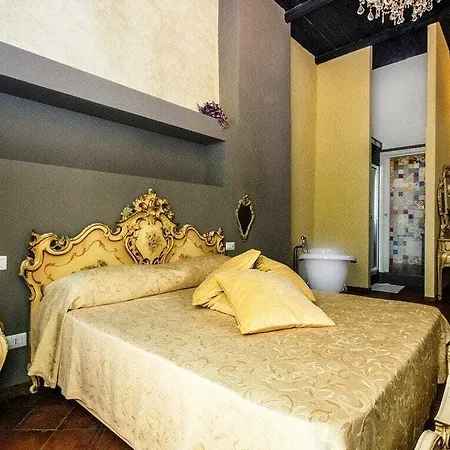 Palazzo Luciani Hotel Salernes